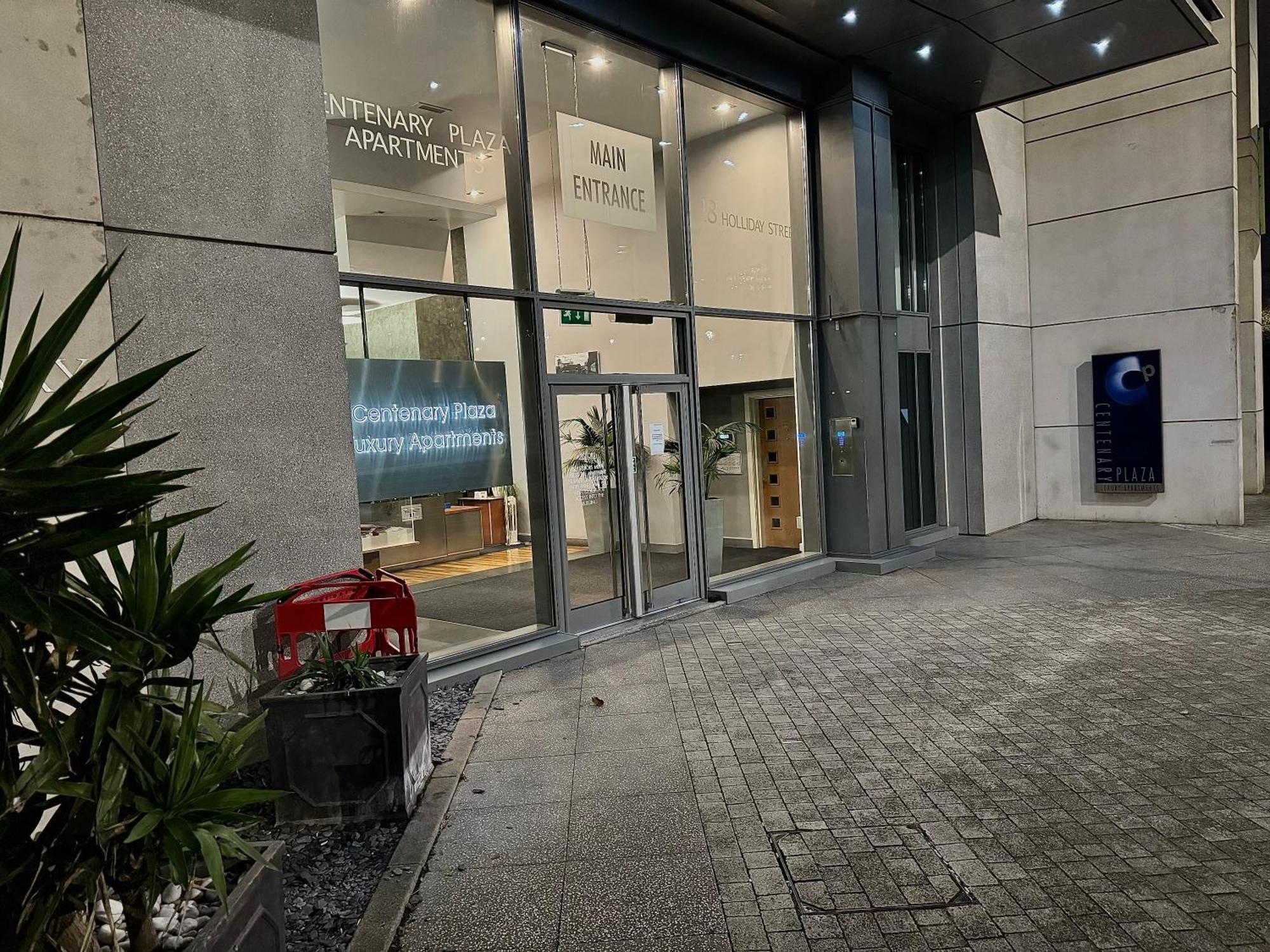 Birmingham City Centre - Centenary Plaza Luxury Apartment - Free Gym Kültér fotó
